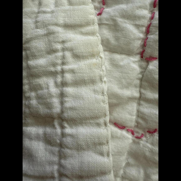 VTG Quilt Hand Quilted & Embroidered Flowers 94x75” Pink Purple Cottage Chic - Picture 7 of 13